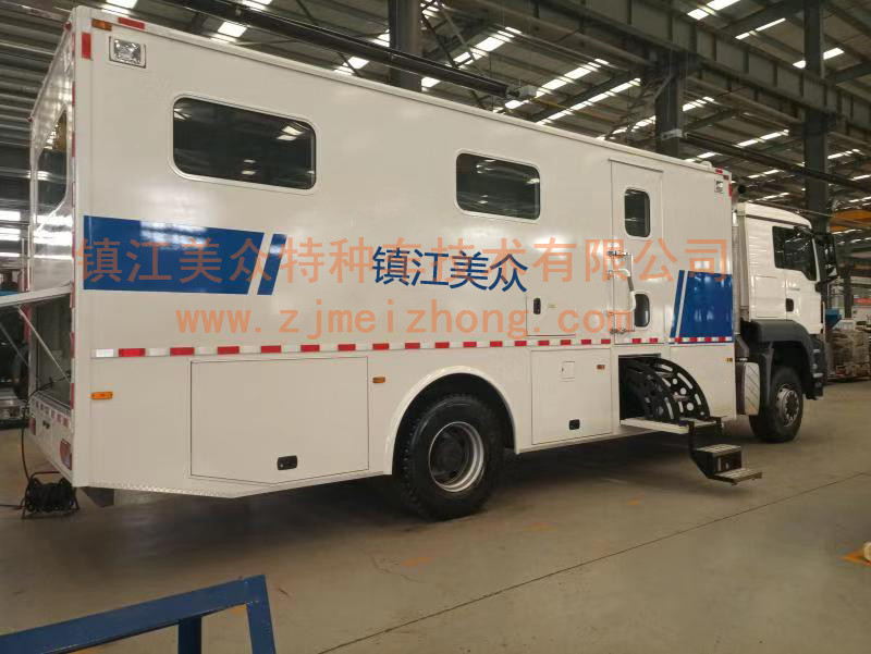 ��(y��ng)��ͨ�Űl(f��)늕�(hu��)�hһ�w܇